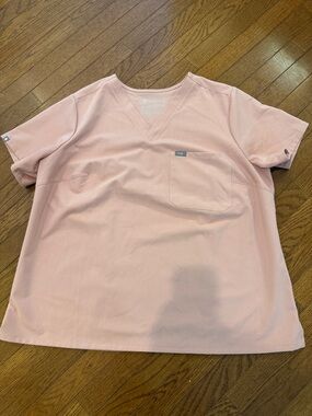 Figs Blush Pink V-Neck Scrub Top